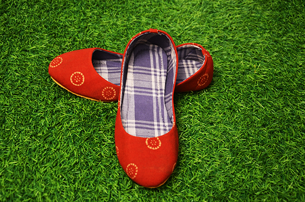 Red I Beige Coin by MoreGanica
