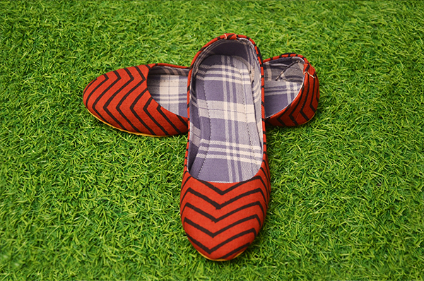 Red I Black Zig-Zag by MoreGanica