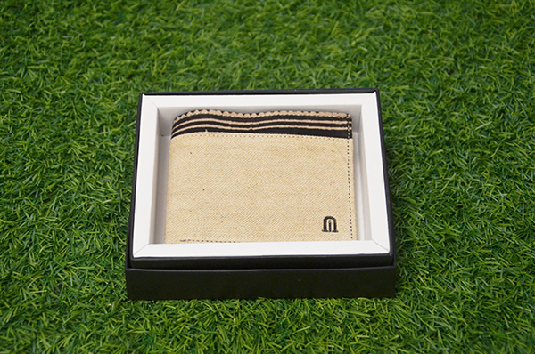 Black Saw-Pin stripe Beige - Print Wallet