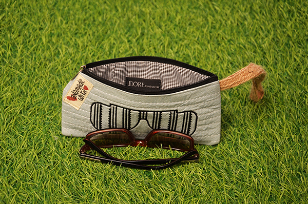 Saw-Pin stripes Printed  Eyewear Case